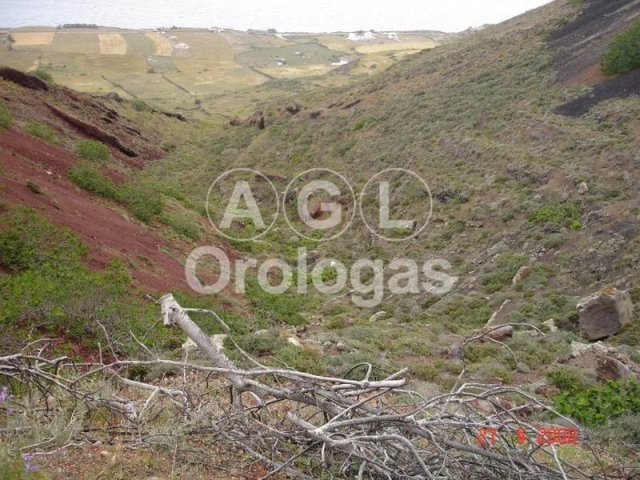(For Sale) Land Plot out of City plans || Cyclades/Santorini-Oia - 8.308 Sq.m, 220.000€ 