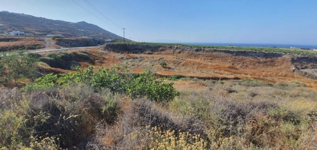 (For Sale) Land Plot out of City plans || Cyclades/Santorini-Thira - 4.000 Sq.m, 250.000€ 