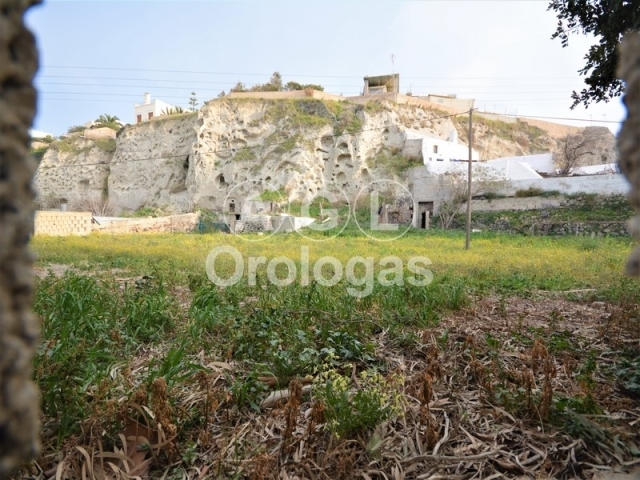 (For Sale) Land Plot for development || Cyclades/Santorini-Thira - 785 Sq.m, 280.000€ 