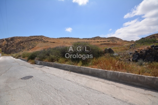 (For Sale) Land Agricultural Land || Cyclades/Santorini-Thira - 3.628 Sq.m, 70.000€ 
