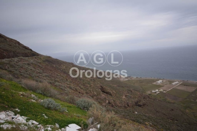 (For Sale) Land Plot out of City plans || Cyclades/Santorini-Thira - 83.300 Sq.m, 1.500.000€ 