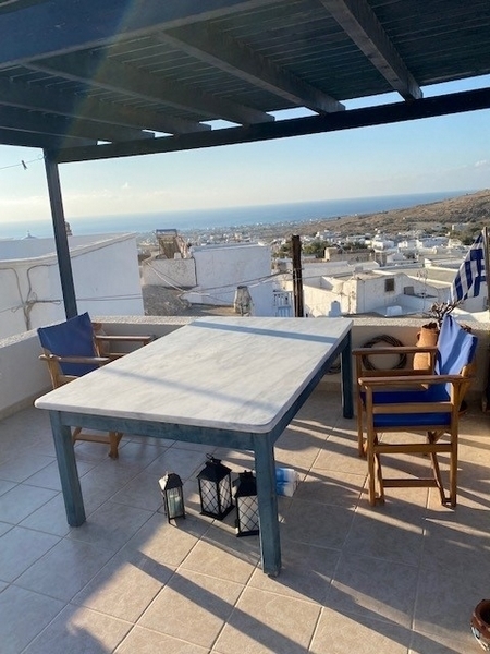 (For Sale) Residential Vacation House || Cyclades/Santorini-Thira - 65 Sq.m, 300.000€ 