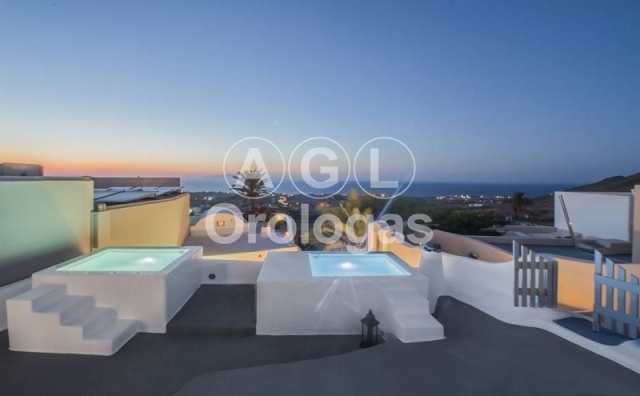 (用于出售) 商业中心 饭店 || Cyclades/Santorini-Oia - 235 平方米, 2.000.000€ 