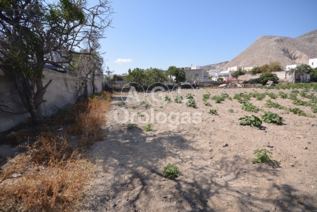 (For Sale) Land Plot for development || Cyclades/Santorini-Thira - 551 Sq.m, 130.000€ 