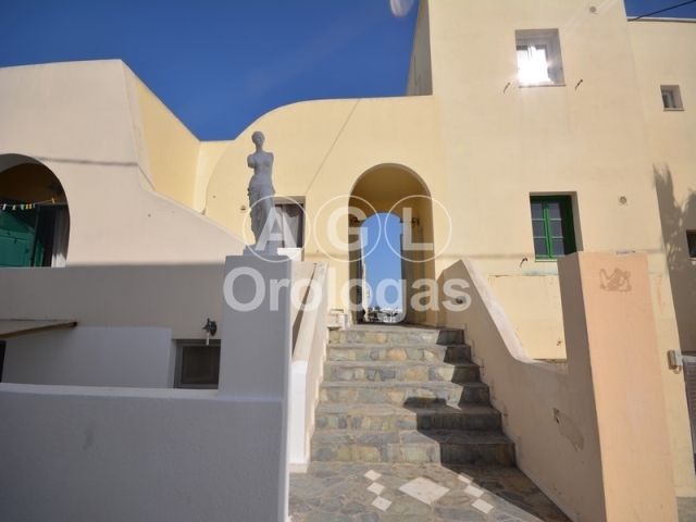 (For Sale) Residential Residence complex || Cyclades/Santorini-Thira - 472 Sq.m, 1.200.000€ 