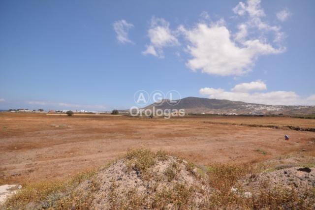 (For Sale) Land Plot out of City plans || Cyclades/Santorini-Oia - 4.999 Sq.m, 250.000€ 